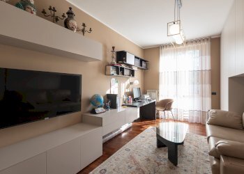 Three-room apartment Cantù, 25, Parabiago - photo 15