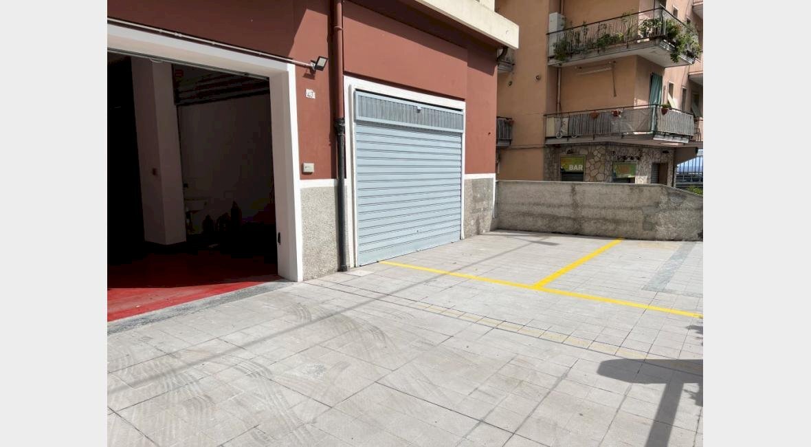 Parking space Genova - photo 2
