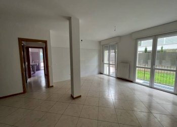 Trilocale via Monsignor Egidio Bignamini, Treviglio - foto 12