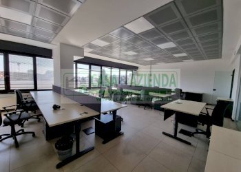 Ufficio via Luigi Cadorna, Vimodrone - foto 1