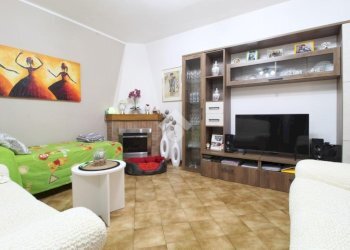 Villa a Schiera Via filippo turati, Bagnolo in Piano - foto 7