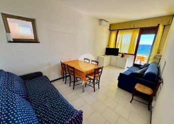 Two-room apartment Lungomare C. Colombo, Deiva Marina - photo 3