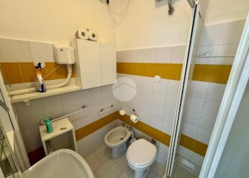 Two-room apartment Lungomare C. Colombo, Deiva Marina - photo 8