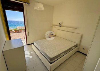 Two-room apartment Lungomare C. Colombo, Deiva Marina - photo 9