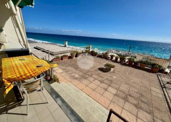 Two-room apartment Lungomare C. Colombo, Deiva Marina - photo 13