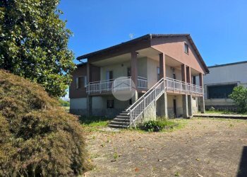 Villa Via IV Novembre, Bosconero - foto 1
