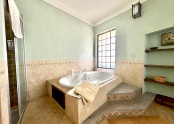 Three-room apartment Piazza San Michele Arcangelo, Rosta - photo 22