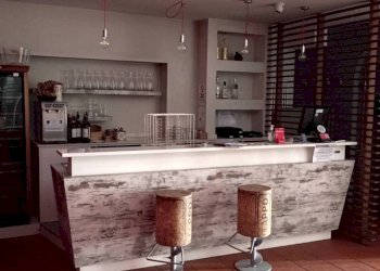 Shop Via Amedeo Rossi, Cuneo (neighborhood Centro Storico) - photo 3