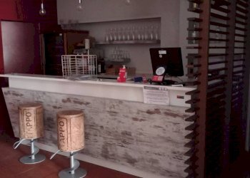 Shop Via Amedeo Rossi, Cuneo (neighborhood Centro Storico) - photo 10
