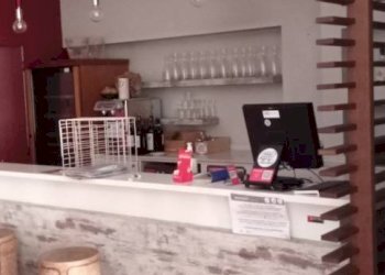 Negozio Via Amedeo Rossi, Cuneo (zona Centro Storico) - foto 9