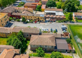 Stable - Palace Via Roma, Baricella - photo 27
