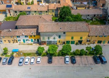 Stable - Palace Via Roma, Baricella - photo 28