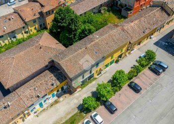 Stable - Palace Via Roma, Baricella - photo 31