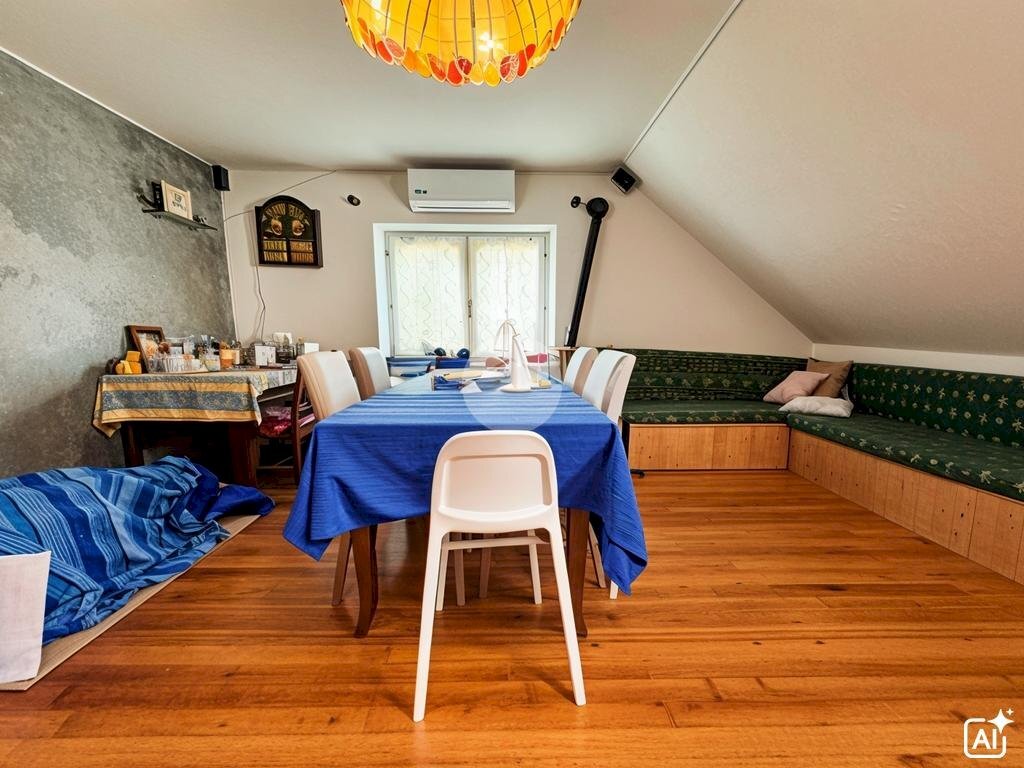 Mansarda Appartamento In Trifamiliare Via Chiaberge, Val della Torre - foto 1