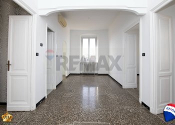 Three-room apartment Viale Goffredo Franchini, 8 
 Nervi, Genova (neighborhood Nervi) - photo 1