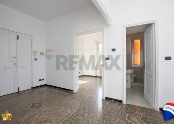 Three-room apartment Viale Goffredo Franchini, 8 
 Nervi, Genova (neighborhood Nervi) - photo 5