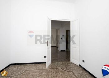 Three-room apartment Viale Goffredo Franchini, 8 
 Nervi, Genova (neighborhood Nervi) - photo 11