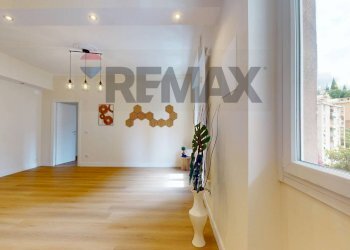 Two-room apartment Via Paleocapa, 31
Oregina, Genova (neighborhood Oregina) - photo 5