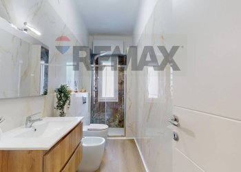 Two-room apartment Via Paleocapa, 31
Oregina, Genova (neighborhood Oregina) - photo 21