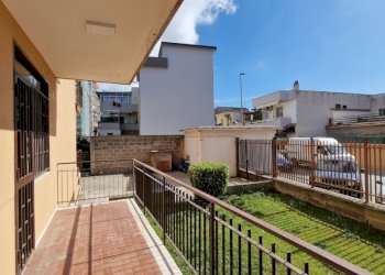 Apartment Mondragone - photo 1