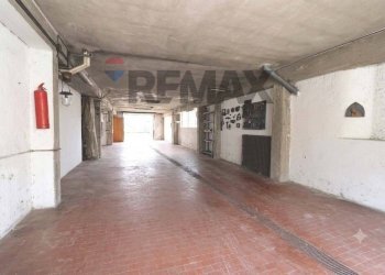 Portion of a house via 25 aprile 1945, 40 
 Brembate di Sopra, Brembate di Sopra - photo 15