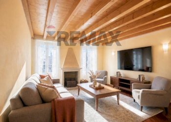 Porzione di casa Via Indipendenza 
 Brescia est, Brescia, Brescia - foto 1
