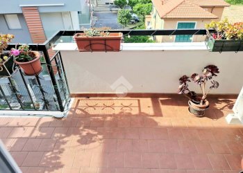 Three-room apartment Via Alessandro Manzoni, San Bartolomeo al Mare - photo 5