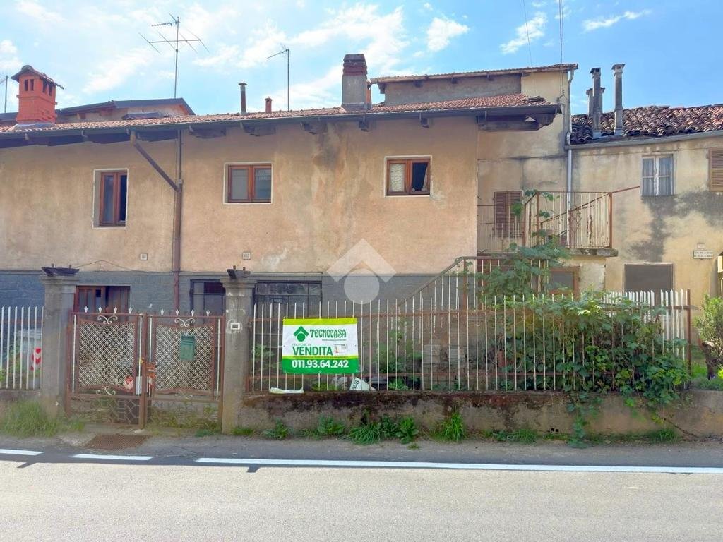 Appartamento Via Vittorio Emanuele, Giaveno - foto 2