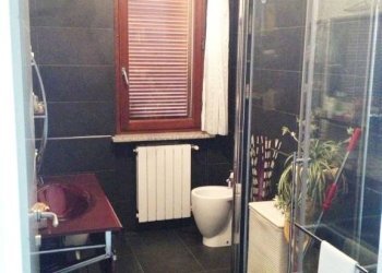 Three-room apartment Robbiate - photo 12
