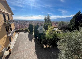 Four-room apartment Piazzale S. Maurizio, Pinerolo - photo 5