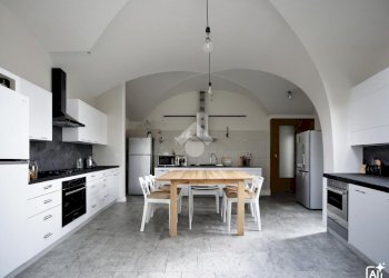 Four-room apartment Piazzale S. Maurizio, Pinerolo - photo 8
