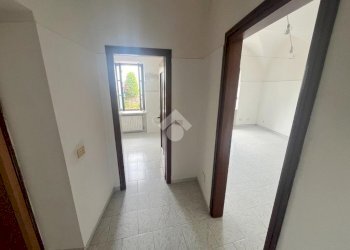 Four-room apartment Piazzale S. Maurizio, Pinerolo - photo 27