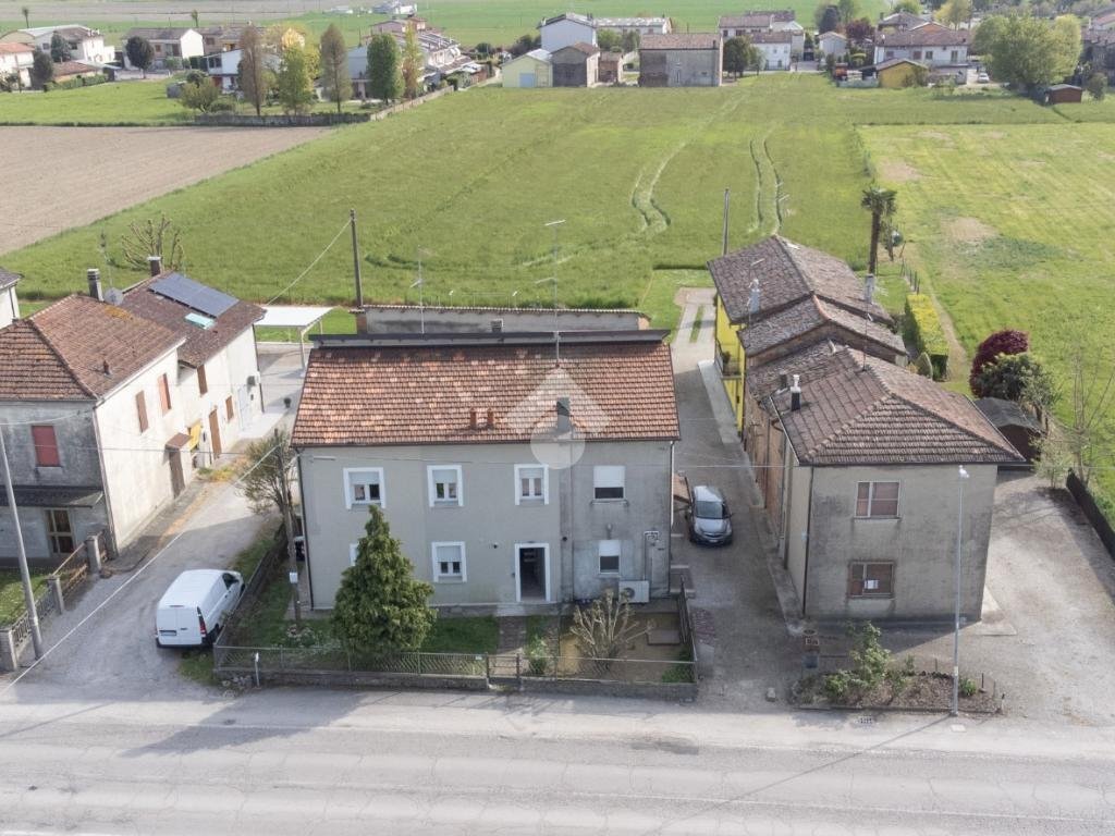 Rustic Via Correggio, Cento - photo 1