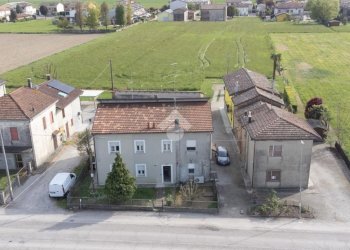 Trilocale Via Correggio, Cento - foto 1