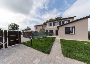 Apartment Via Umido, 4, Imola - photo 2