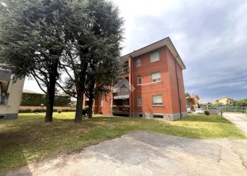 Two-room apartment Via XXV aprile, Galliate - photo 16