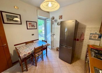 Three-room apartment Via Monte Emilius, Quart - photo 9