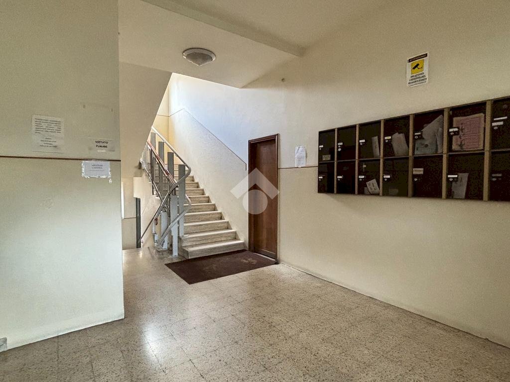 Two-room apartment Via Stanislao Solari, Parma - photo 3
