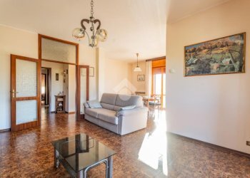 Apartment Via giuseppina strepponi, Rimini - photo 2