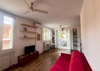 One-room apartment Via Altaguardia, Milano (neighborhood Ticinese) - photo 13