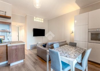 Two-room apartment Viale Edoardo Jenner, Milano (neighborhood Maciachini) - photo 8