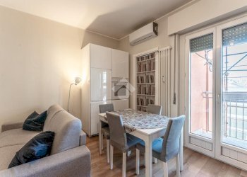 Two-room apartment Viale Edoardo Jenner, Milano (neighborhood Maciachini) - photo 9