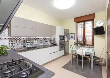 Semi-detached house Via Duprè, Torino (neighborhood Barriera Milano) - photo 4