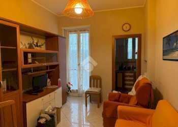 Two-room apartment Via Luigi Salvatore Cherubini, Torino (neighborhood Barriera Milano) - photo 1