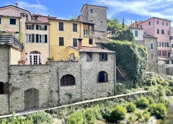 Semi-detached house Via doria, Borgomaro - photo 1
