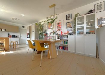 Three-room apartment Via Cesare Battisti, Carugate - photo 3