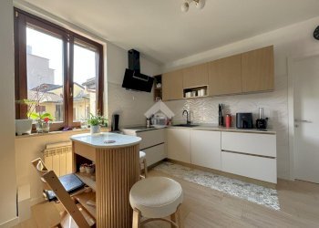 Three-room apartment Via Cesare Battisti, Carugate - photo 7