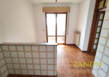 Foto 8 - Three-room apartment Via delle Scuole, Romans d'Isonzo - photo 8