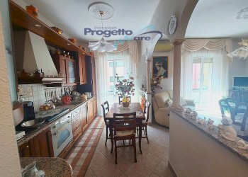 Foto 25 - Four-room apartment Pietra Ligure - photo 25