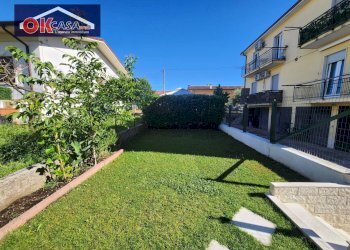 giardino 2 - Semi-detached house via barlottini, Sona - photo 15